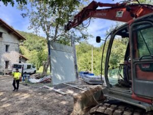 Obra en Albiztur con encofrados de muros de alta resistencia